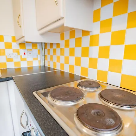 Lejlighed 4 Bed - Spacious