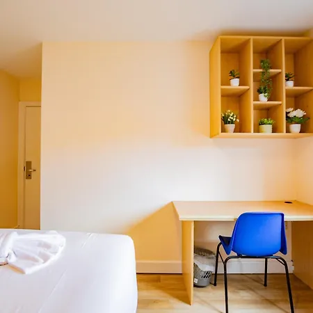 Lejlighed 4 Bed - Spacious
